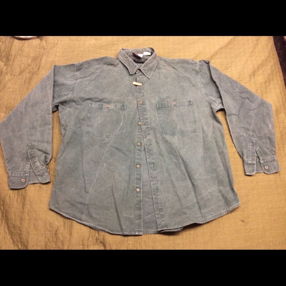 Vintage Pier 1 Passports Men’s Button Up Shirt Green